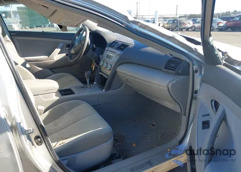 2009 Toyota Camry z USA, uszkodzony, nr VIN 4T1BE46K19U841031